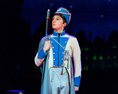 Стойкий оловянный солдатик